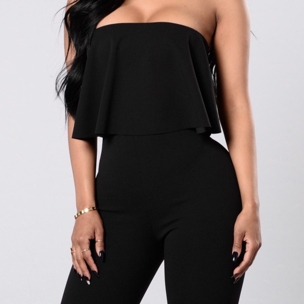Fitted strapless jumpsuit - large